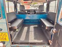 LAND ROVER DEFENDER 90