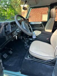 LAND ROVER DEFENDER 110