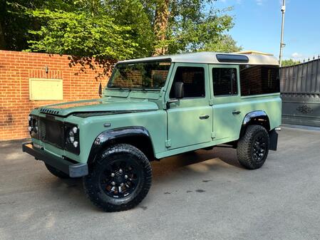 LAND ROVER
