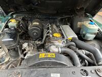 LAND ROVER DEFENDER 90