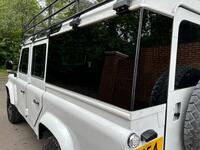 LAND ROVER DEFENDER 110