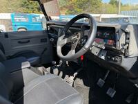 LAND ROVER DEFENDER 90