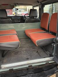 LAND ROVER DEFENDER 90