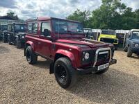LAND ROVER DEFENDER 90