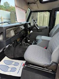 LAND ROVER DEFENDER 110