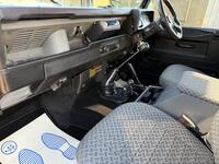 LAND ROVER DEFENDER 90