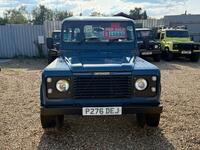 LAND ROVER DEFENDER 90