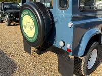 LAND ROVER DEFENDER 90