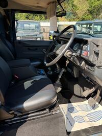LAND ROVER DEFENDER 90