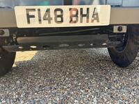 LAND ROVER DEFENDER 90