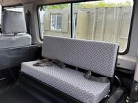 LAND ROVER DEFENDER 90