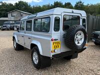 LAND ROVER DEFENDER 110
