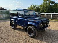 LAND ROVER DEFENDER 90