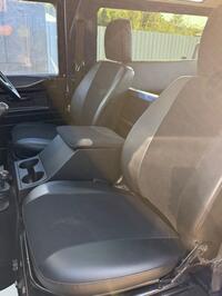 LAND ROVER DEFENDER 90