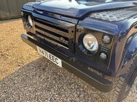 LAND ROVER DEFENDER 90