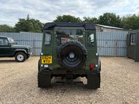 LAND ROVER DEFENDER 90