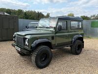 LAND ROVER DEFENDER 90