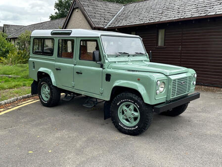 LAND ROVER